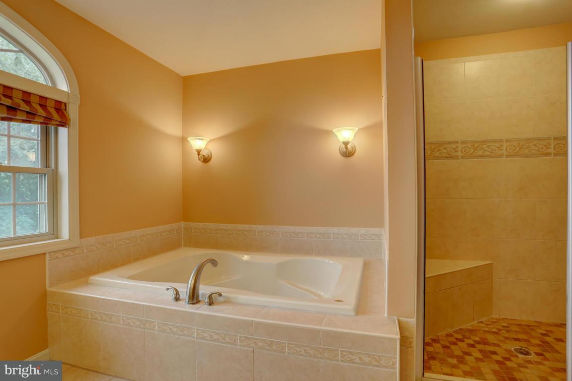 46 Duffield Drive Lititz, PA 17543 - Photo 22 of 34