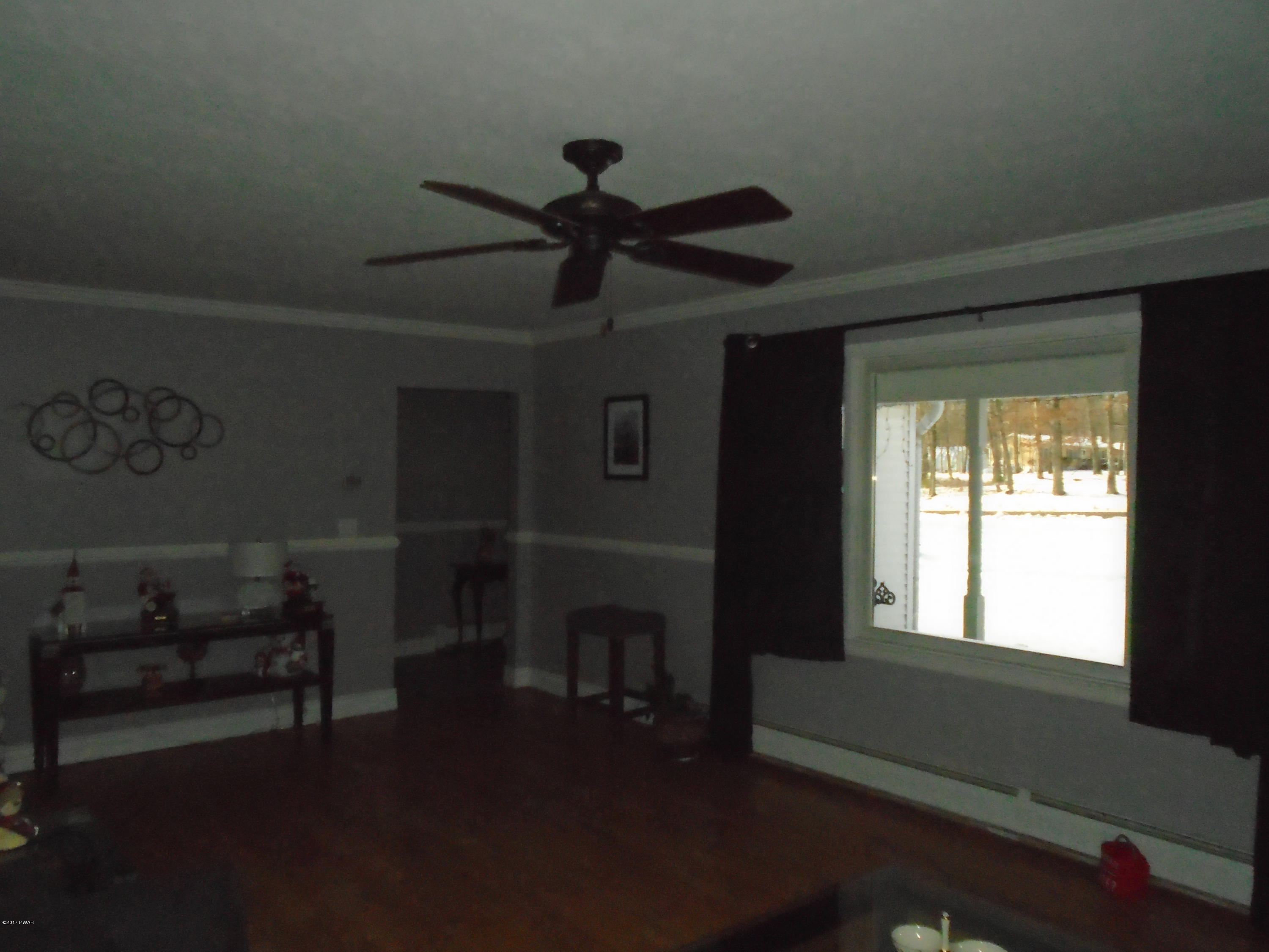 369 Cummins Hill Road Milford, PA 18337 - Photo 10 of 35