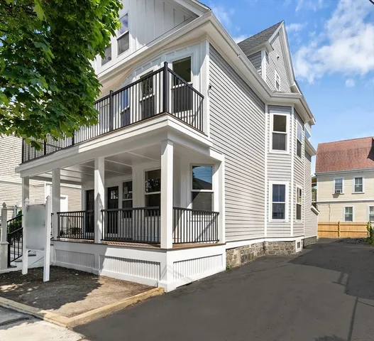 $1,329,900 | 55 Packard Avenue, Unit 1, Somerville, MA 02144