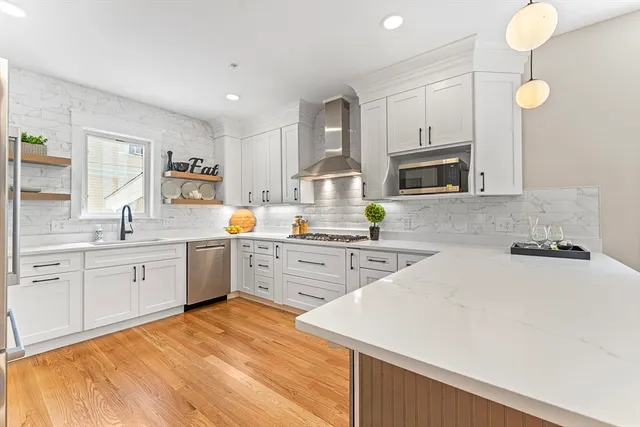 $1,329,900 | 55 Packard Avenue, Unit 1, Somerville, MA 02144