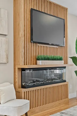 $1,329,900 | 55 Packard Avenue, Unit 1, Somerville, MA 02144