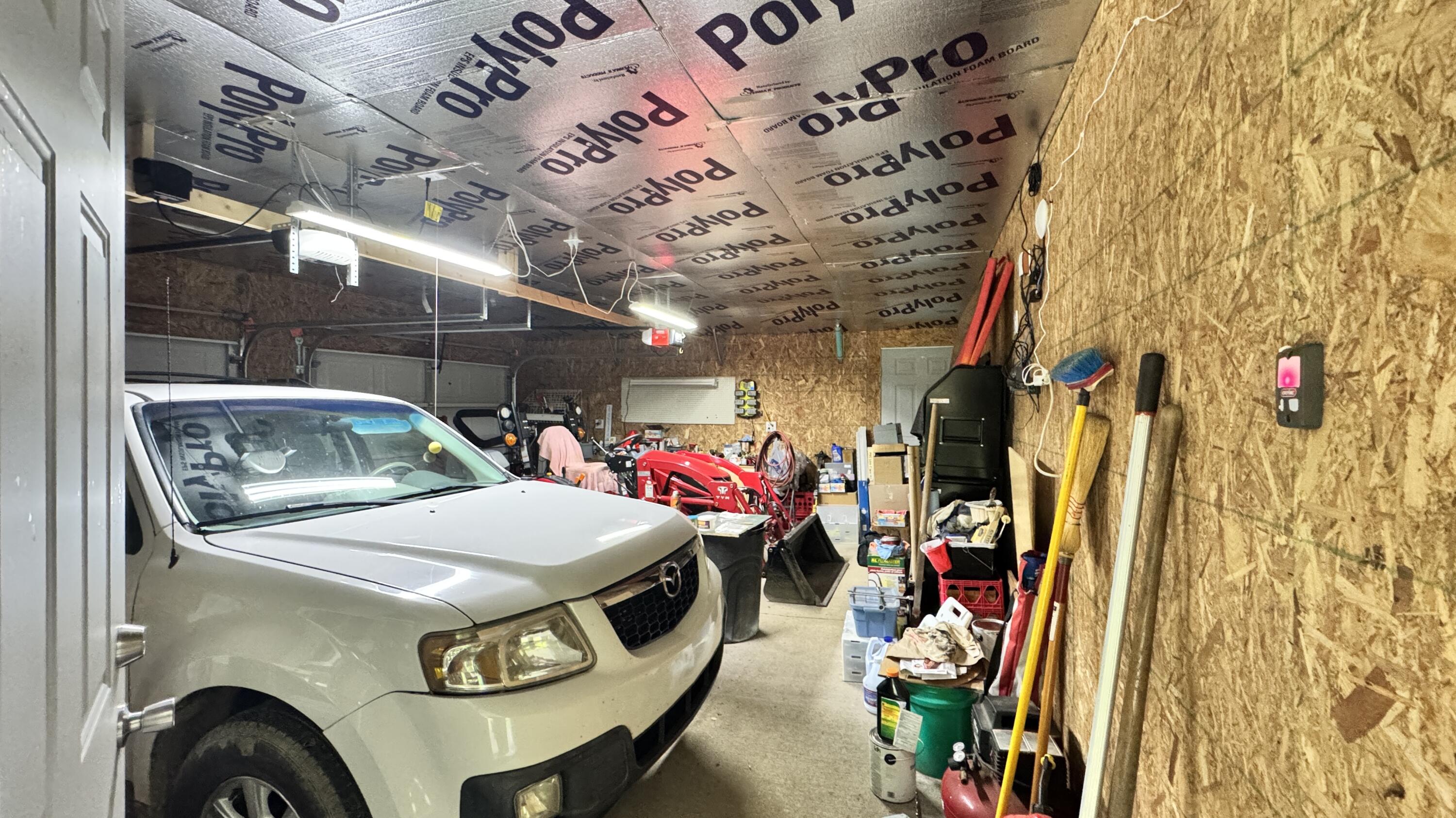 421 Wren Br Road Oneida, KY 40972 - Photo 18 of 34 Interior of garage