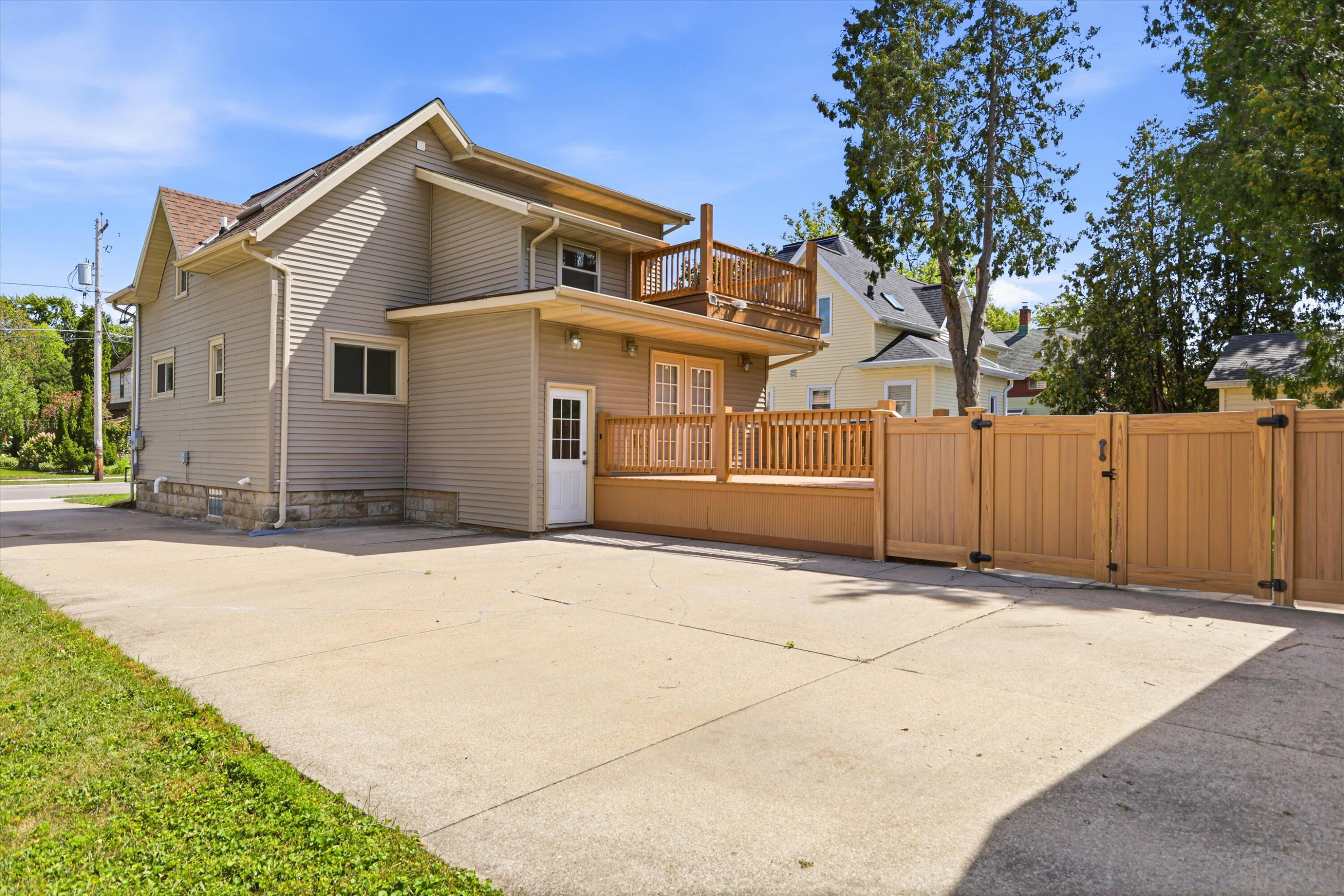 1617 North Morrison Street Appleton, WI 54911 - Photo 28 of 34 28-1617 N Morrison St-28