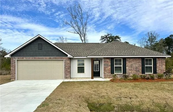 $1,850 | 20598 Stone House Road, Hammond, LA 70401