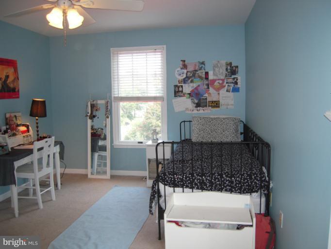 50 Ridge Avenue Edgewater, MD 21037 - Photo 14 of 30 Third Bedroom
