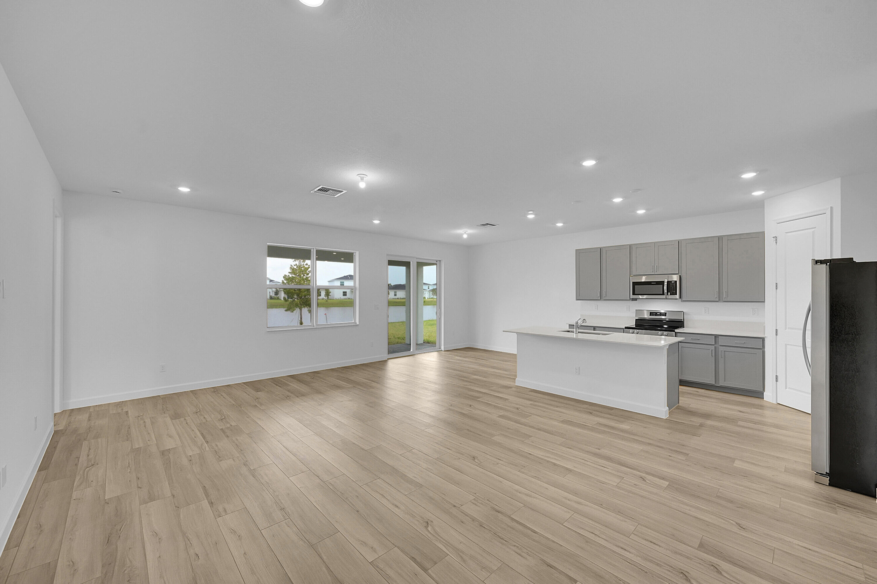 3501 Harborside Avenue Fort Pierce, FL 34946 - Photo 14 of 31 a view of kitchen with stove and refrigerator