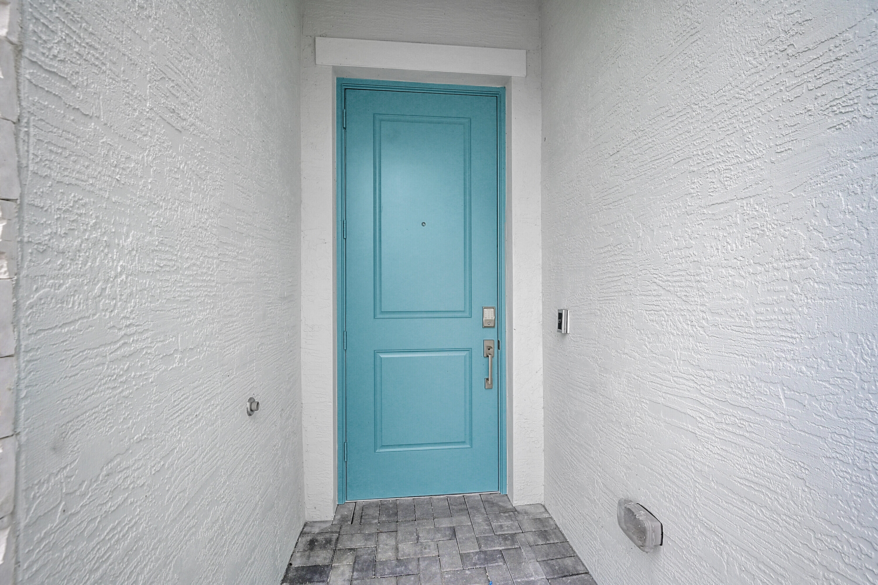 3501 Harborside Avenue Fort Pierce, FL 34946 - Photo 3 of 31 a view of bathroom with shower