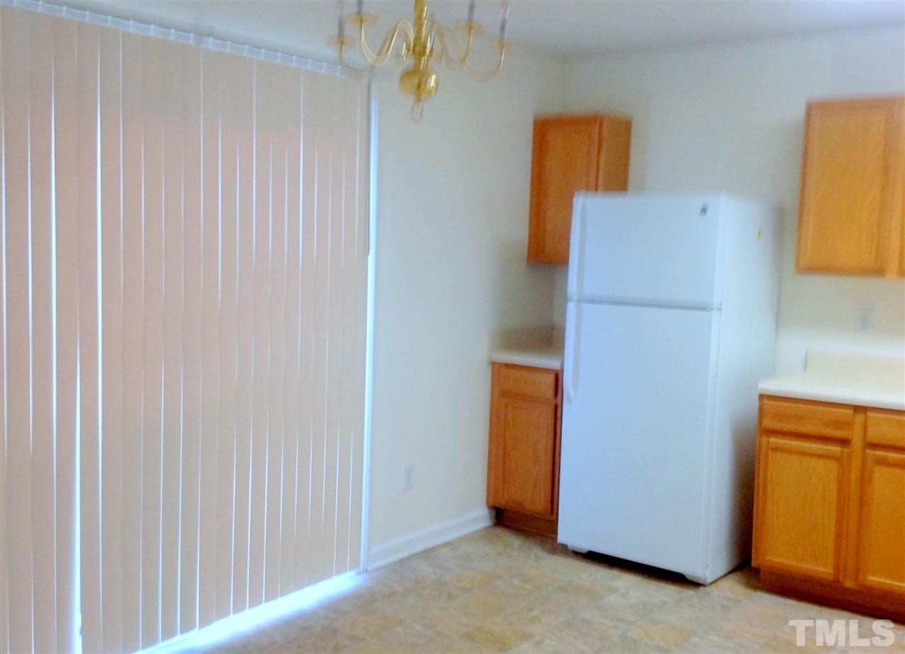 2633 Quarry Ridge Lane Raleigh, NC 27610 - Photo 6 of 15