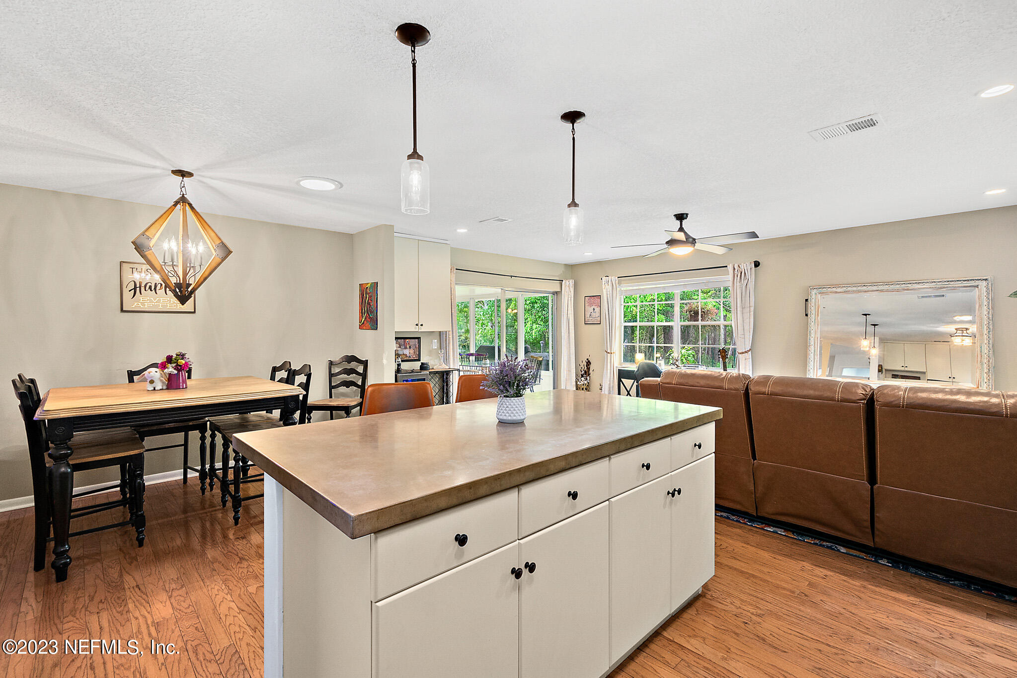 829 Rita Circle St. Augustine, FL 32086 - Photo 11 of 46 829RitaCir-28