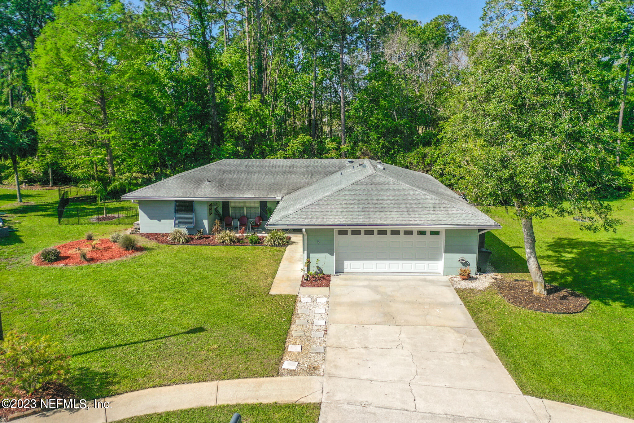 829 Rita Circle St. Augustine, FL 32086 - Photo 3 of 46 829RitaCir-52