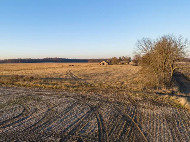 $44,500 | 16258 Holden Road, Unit B4, Galien, MI 49113