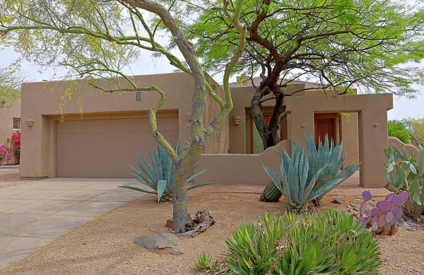 $5,200 | 32761 North 69th Street, Scottsdale, AZ 85266