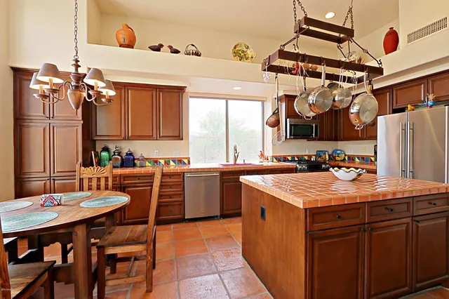 $5,200 | 32761 North 69th Street, Scottsdale, AZ 85266