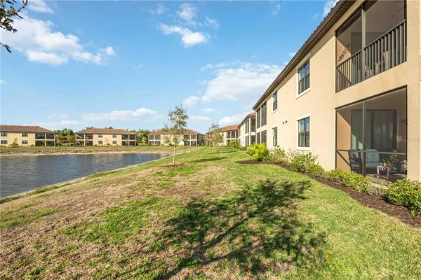 $429,900 | 12485 Ghiberti Circle, Unit 201, Venice, FL 34293