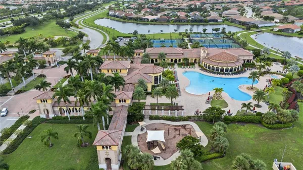 $429,900 | 12485 Ghiberti Circle, Unit 201, Venice, FL 34293
