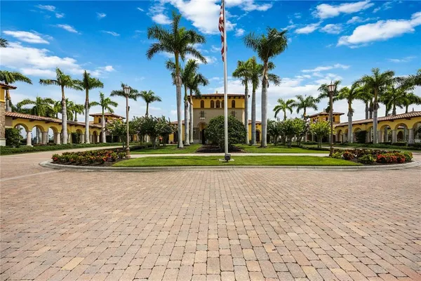 $429,900 | 12485 Ghiberti Circle, Unit 201, Venice, FL 34293