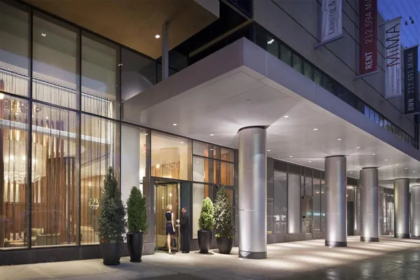 $7,750 | 450 West 42nd Street, Unit 35B | Hell's Kitchen