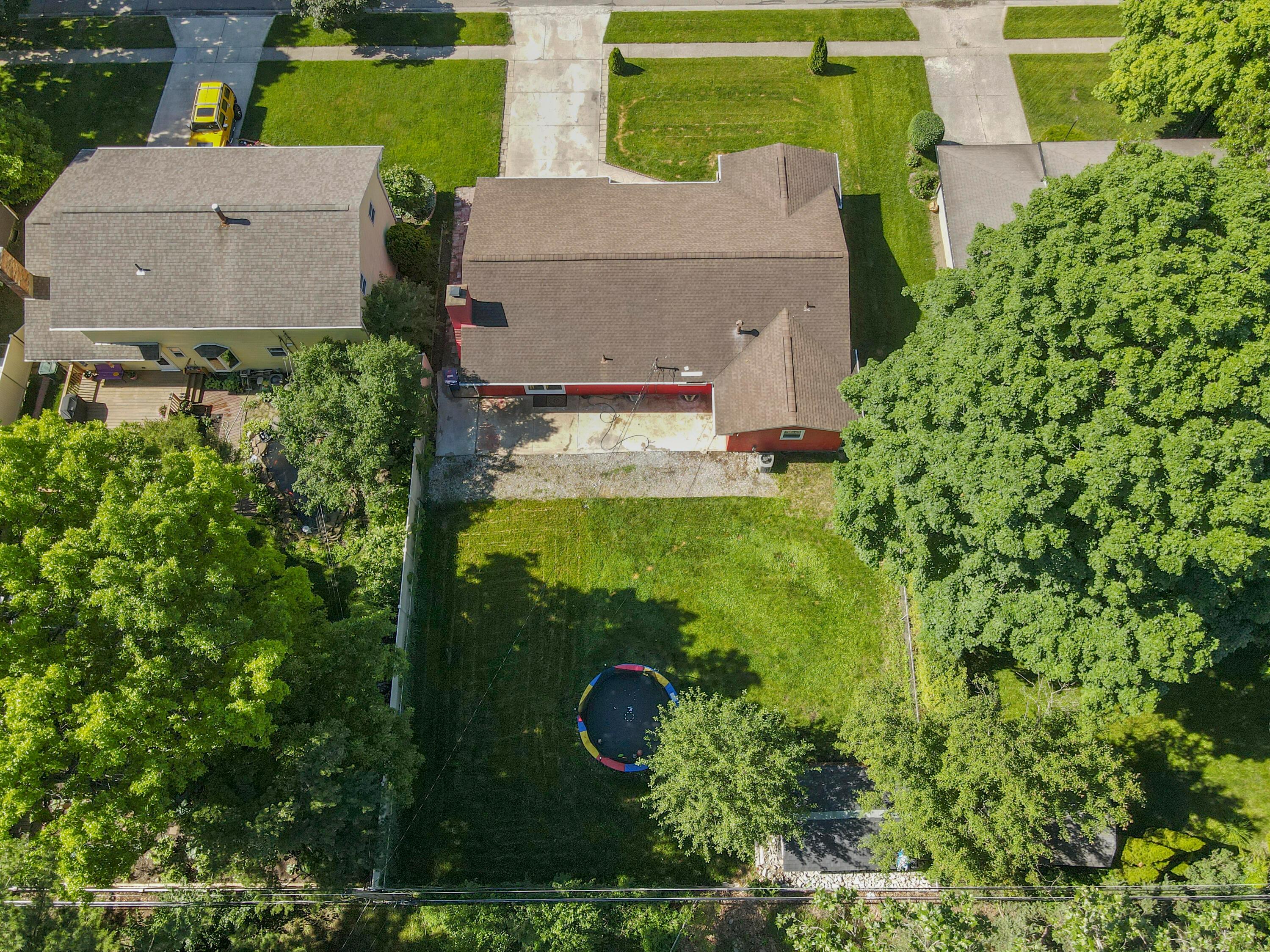 1678 Norma Road Columbus, OH 43229 - Photo 6 of 56 DJI_0881