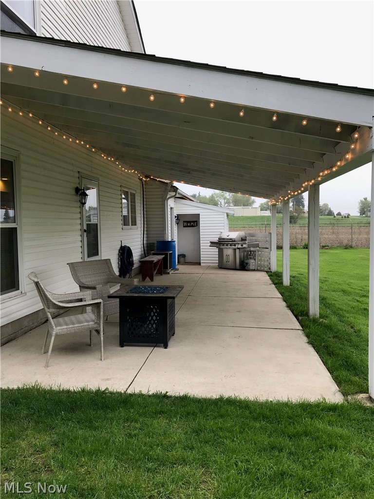 8142 West Old West Ridge Road Elyria, OH 44035 - Photo 28 of 30 Covered concrete patio.