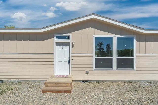 $319,000 | 906 Valley Avenue, Chewelah, WA 99109