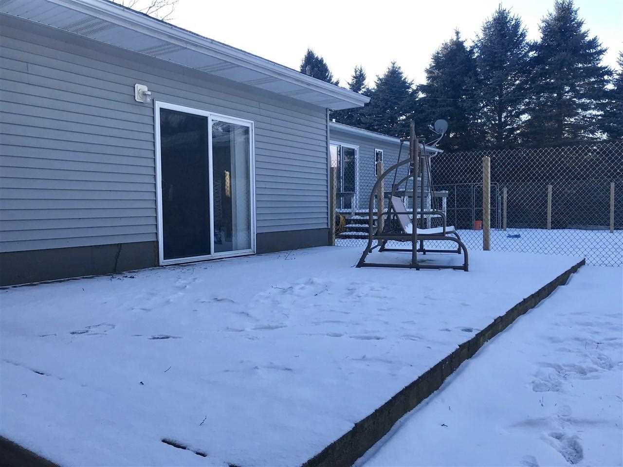 9954 Middleton Road Ovid, MI 48866 - Photo 13 of 19 21558789-12.JPG