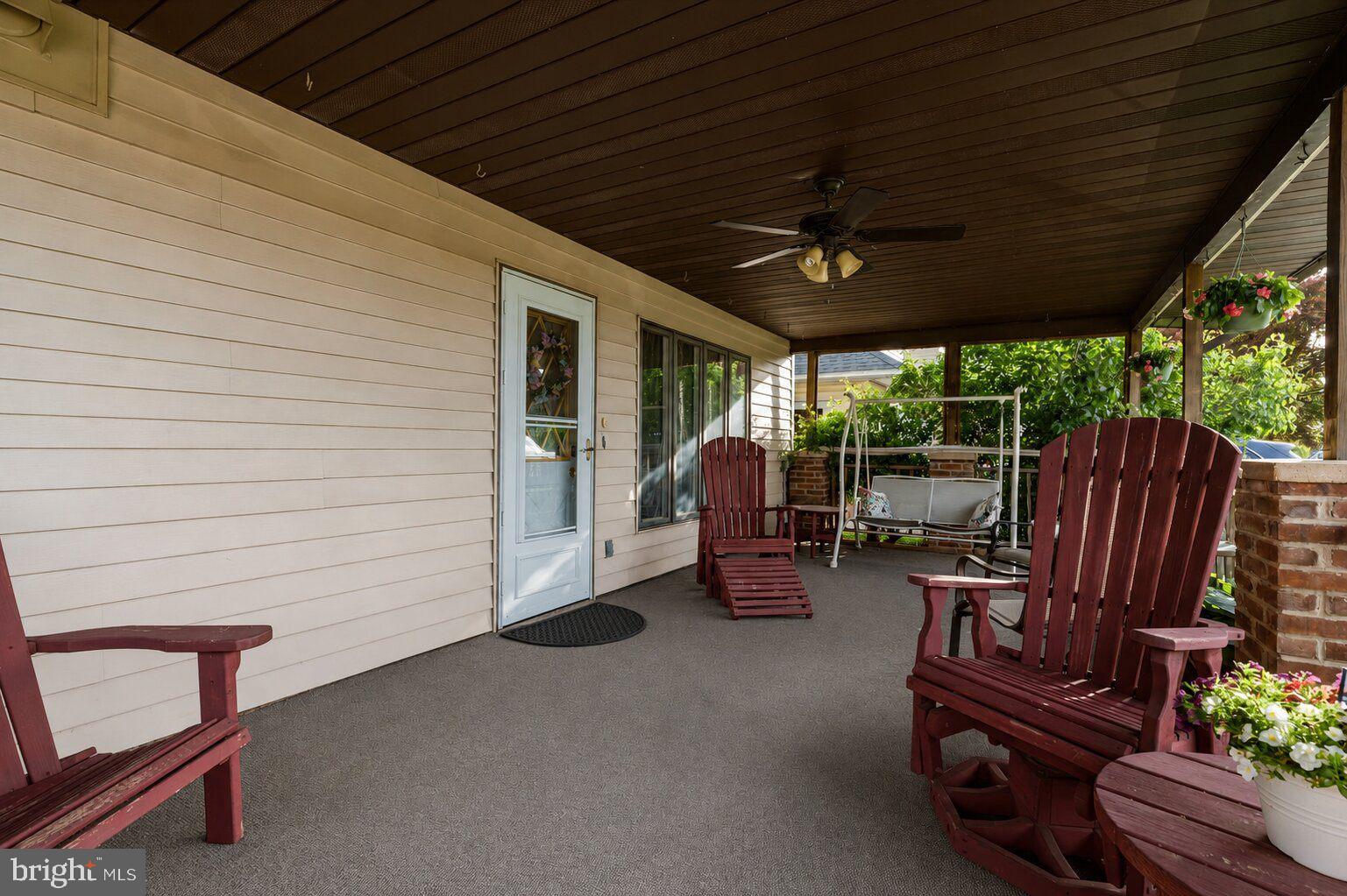 12 Idolstone Road Levittown, PA 19057 - Photo 3 of 30