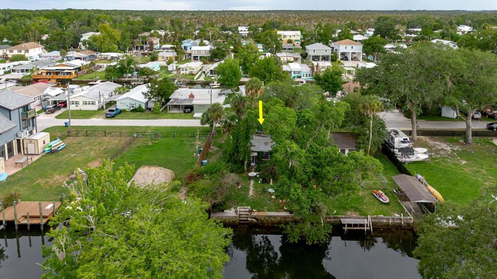 5323 Circle Drive Weeki Wachee, FL 34607 - Photo 7 of 77