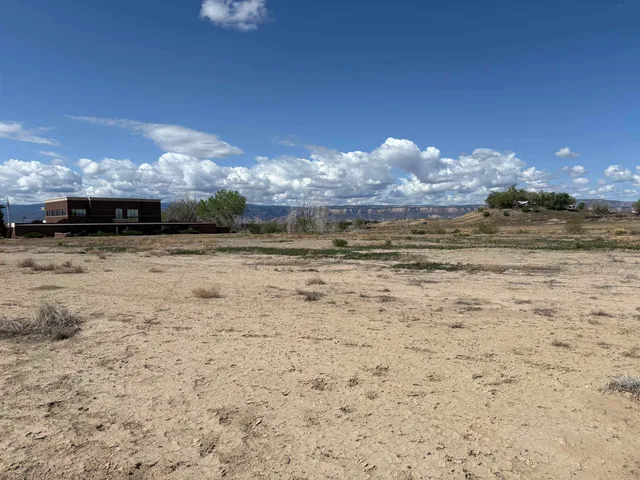 a view of a lake view