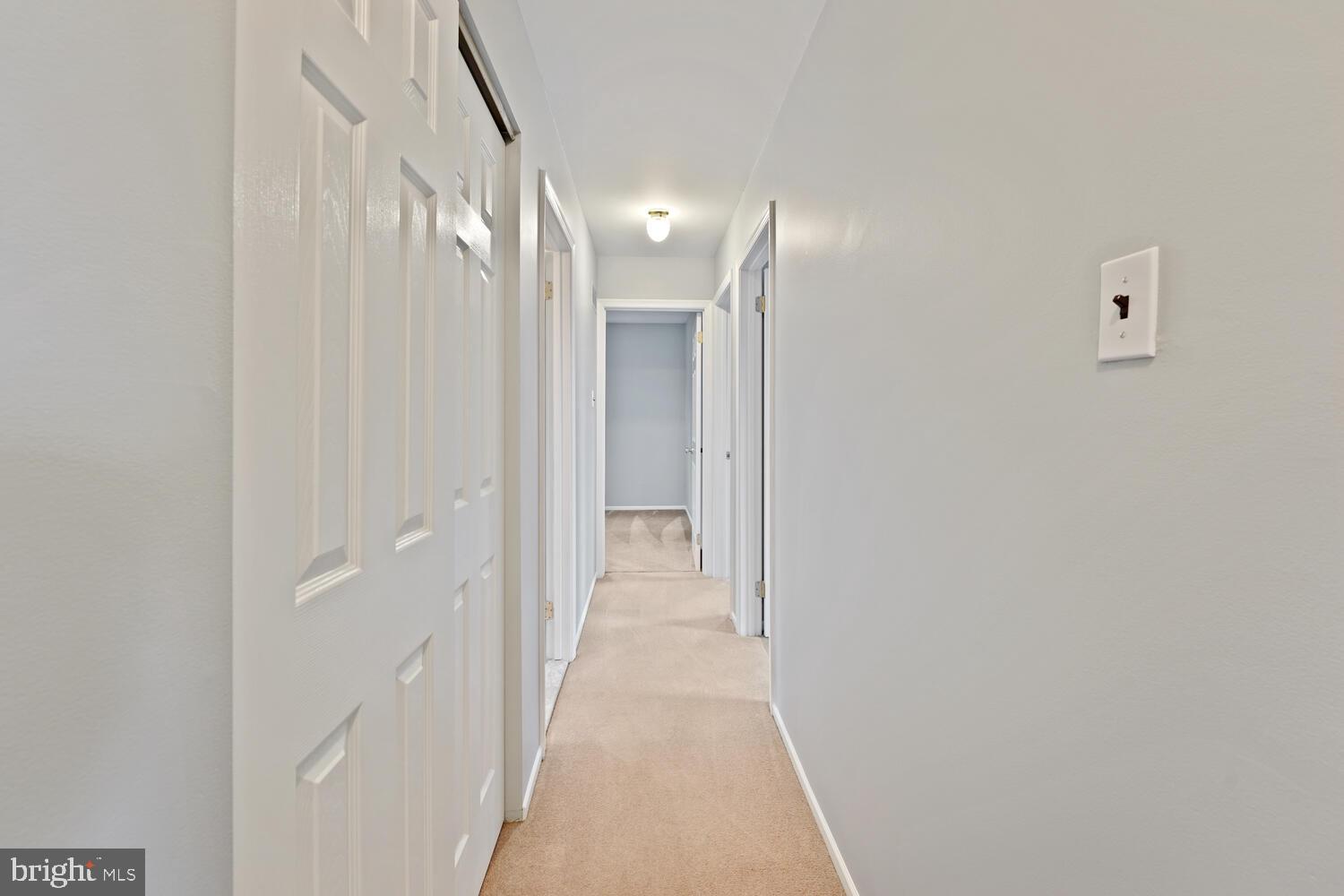 807 South Mill Road Kennett Square, PA 19348 - Photo 24 of 38 2nd Floor Hallway