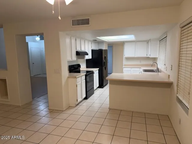 $2,500 | 17430 North 47th Street, Phoenix, AZ 85032