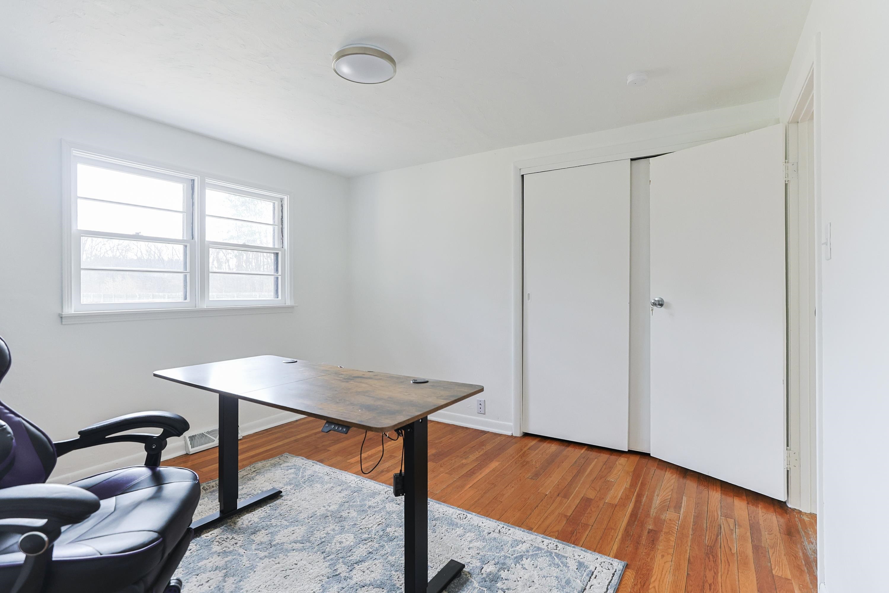 55136 Sundown Road South Bend, IN 46628 - Photo 22 of 36