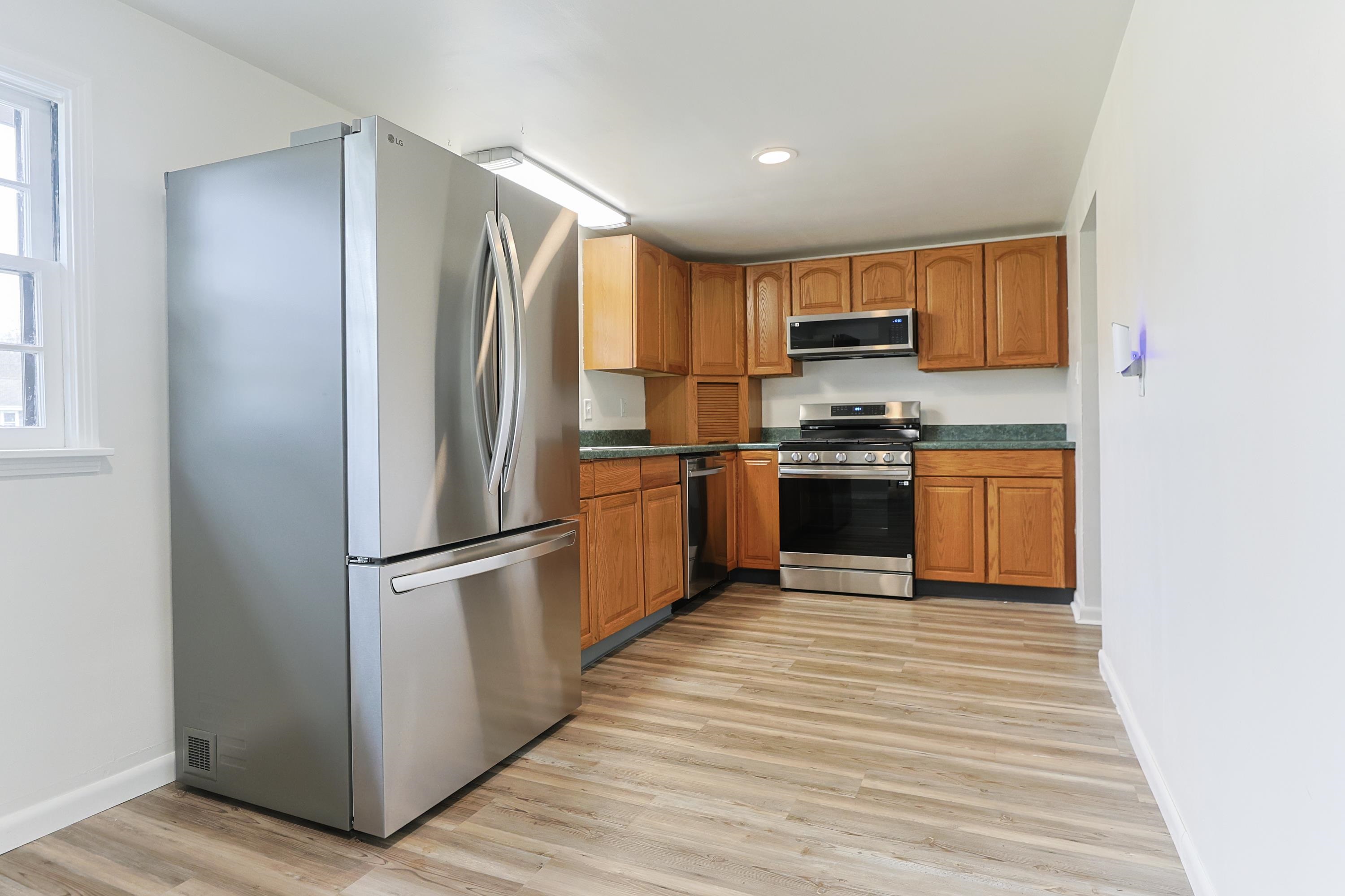 55136 Sundown Road South Bend, IN 46628 - Photo 10 of 36