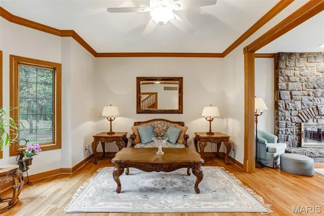 $945,900 | 1075 Eureka Road, Eureka, MO 63025