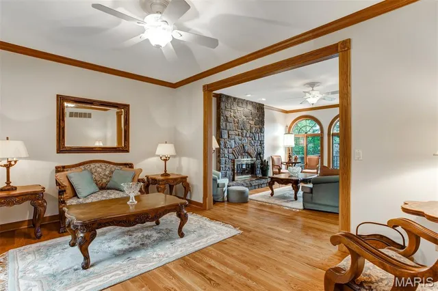 $945,900 | 1075 Eureka Road, Eureka, MO 63025