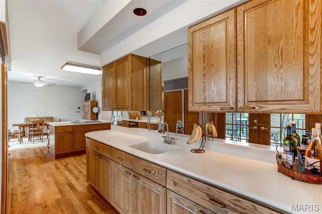 1075 Eureka Road Eureka, MO 63025 - Photo 27 of 87