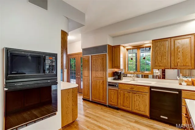 $945,900 | 1075 Eureka Road, Eureka, MO 63025