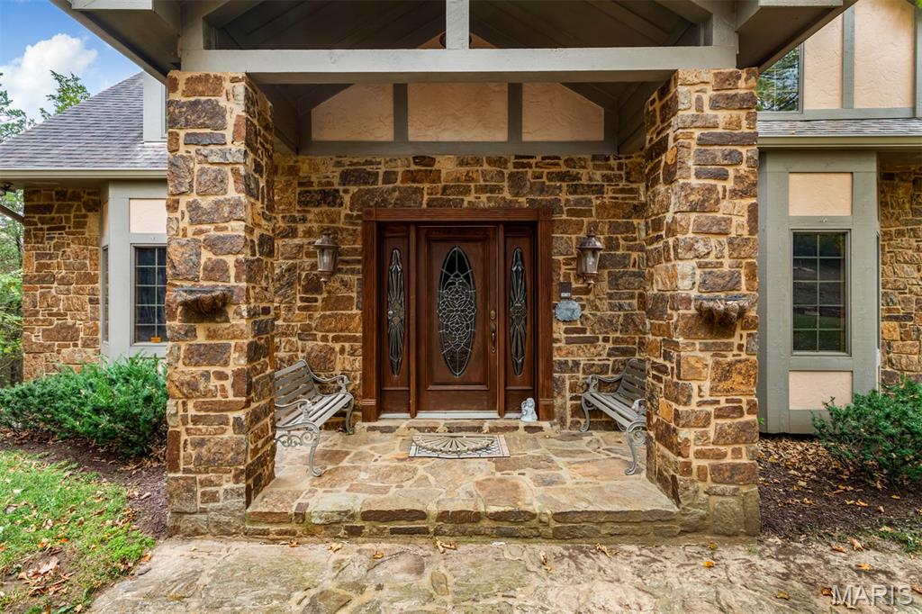 1075 Eureka Road Eureka, MO 63025 - Photo 4 of 87