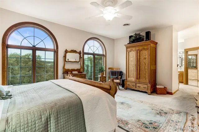 $945,900 | 1075 Eureka Road, Eureka, MO 63025