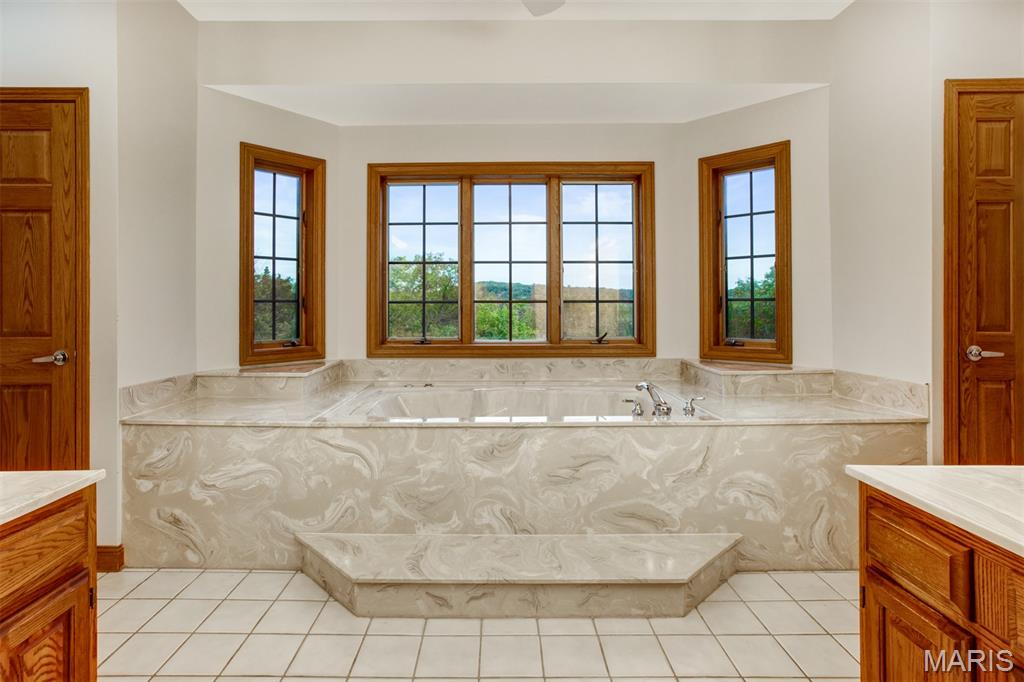 1075 Eureka Road Eureka, MO 63025 - Photo 46 of 87