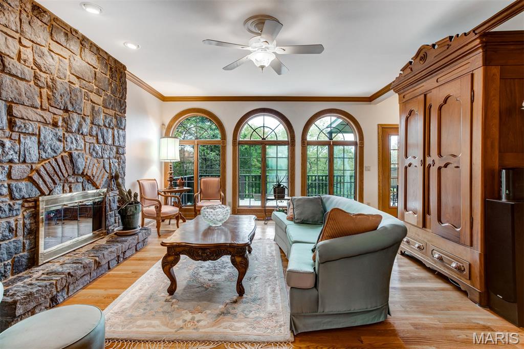 1075 Eureka Road Eureka, MO 63025 - Photo 8 of 87