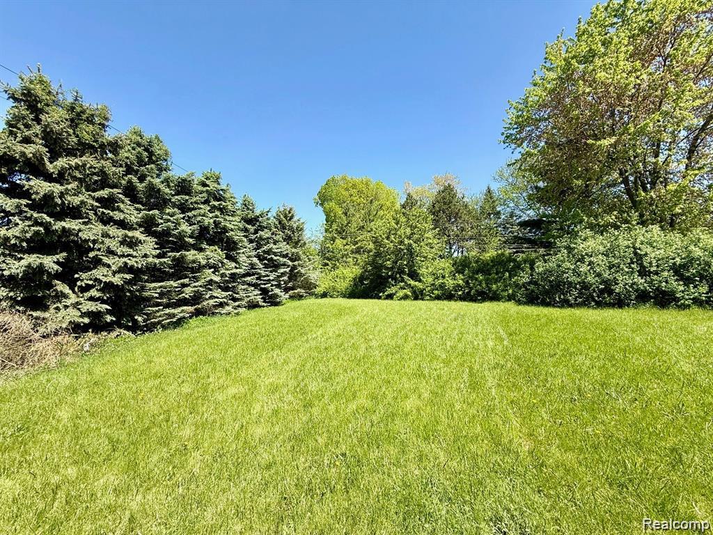 92 Foxboro Drive Rochester Hills, MI 48309 - Photo 57 of 57