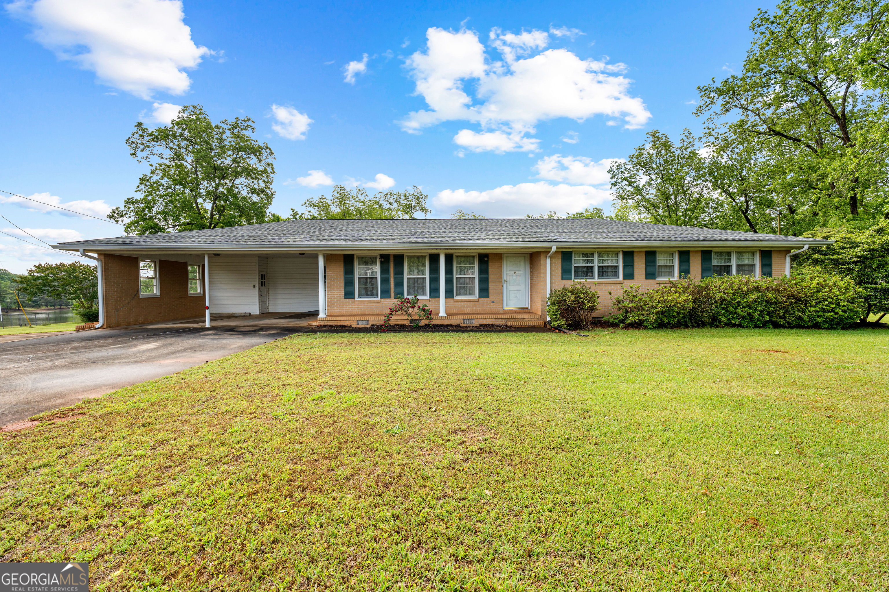 2561 Old Alabama Road Thomaston, GA 30286 - Photo 1 of 55