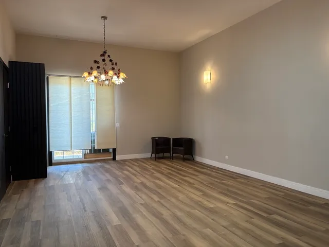 $399,900 | 833 North California Avenue, Unit 1C, Chicago, IL 60622