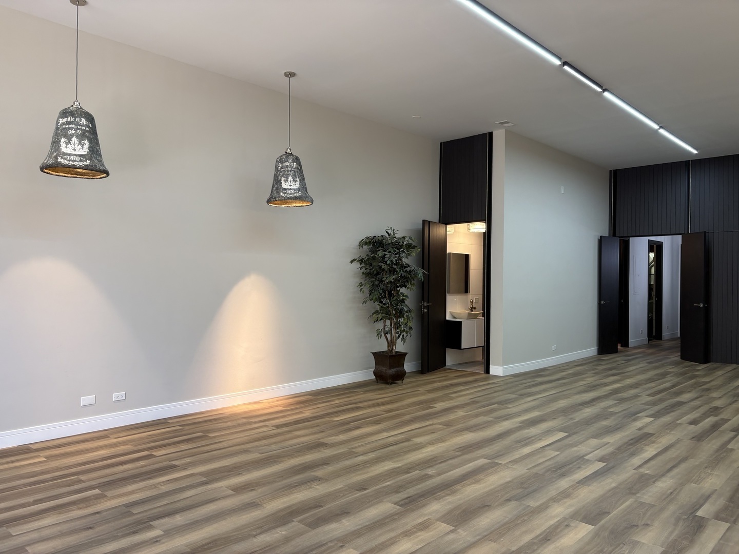 833 North California Avenue, Unit 1C Chicago, IL 60622 - Photo 4 of 20