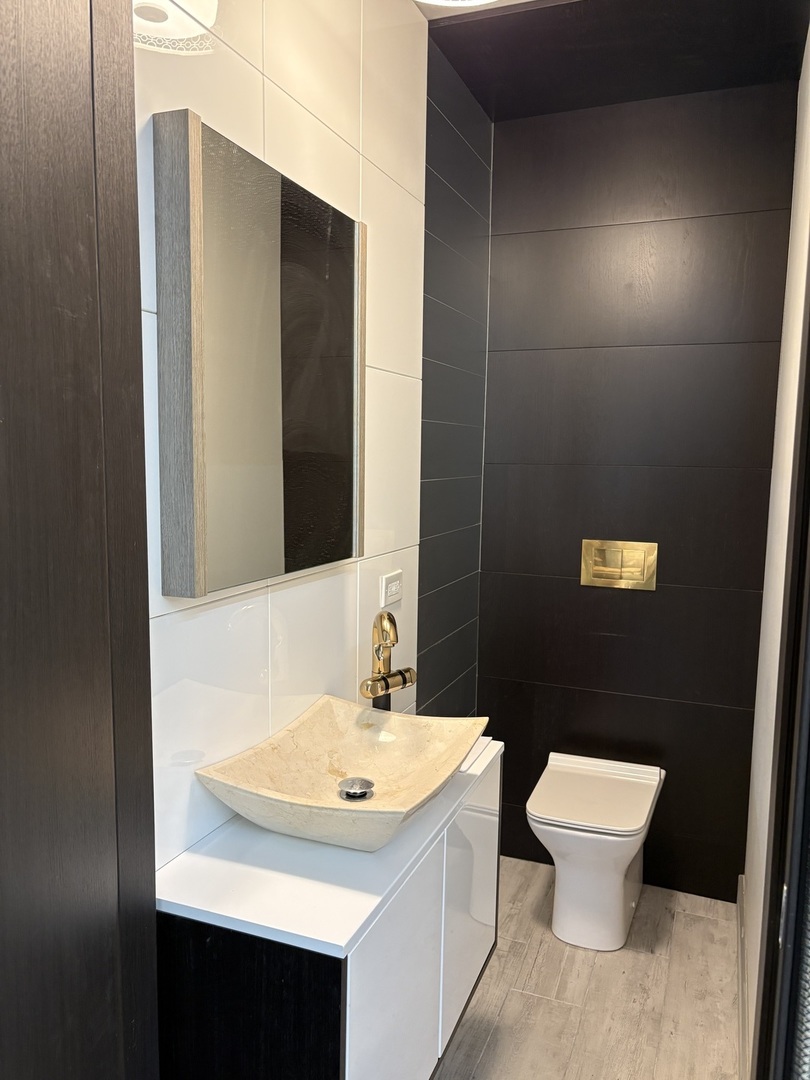 833 North California Avenue, Unit 1C Chicago, IL 60622 - Photo 7 of 20