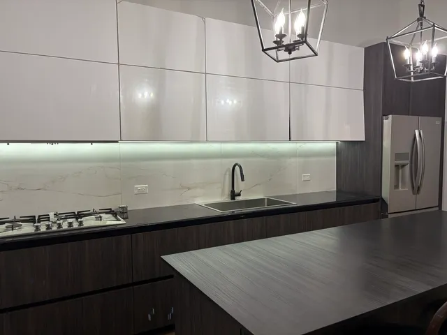 $399,900 | 833 North California Avenue, Unit 1C, Chicago, IL 60622