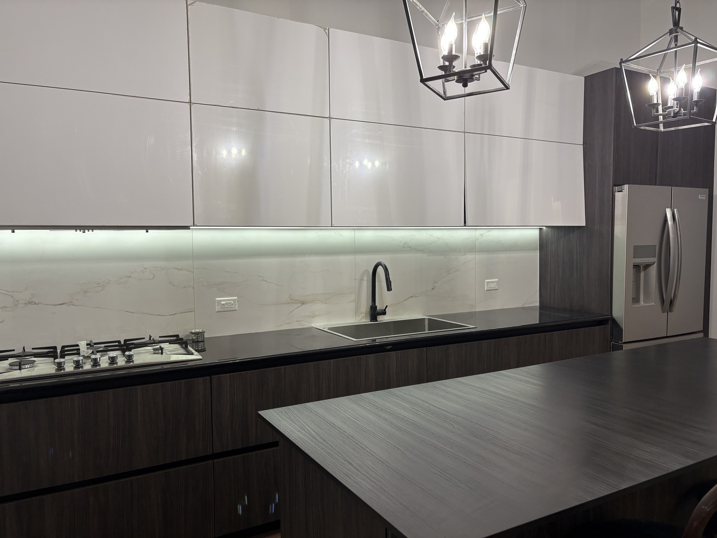 833 North California Avenue, Unit 1C Chicago, IL 60622 - Photo 10 of 20