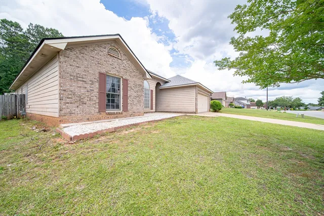 $2,000 | 17 Chive Court, Columbus, GA 31909