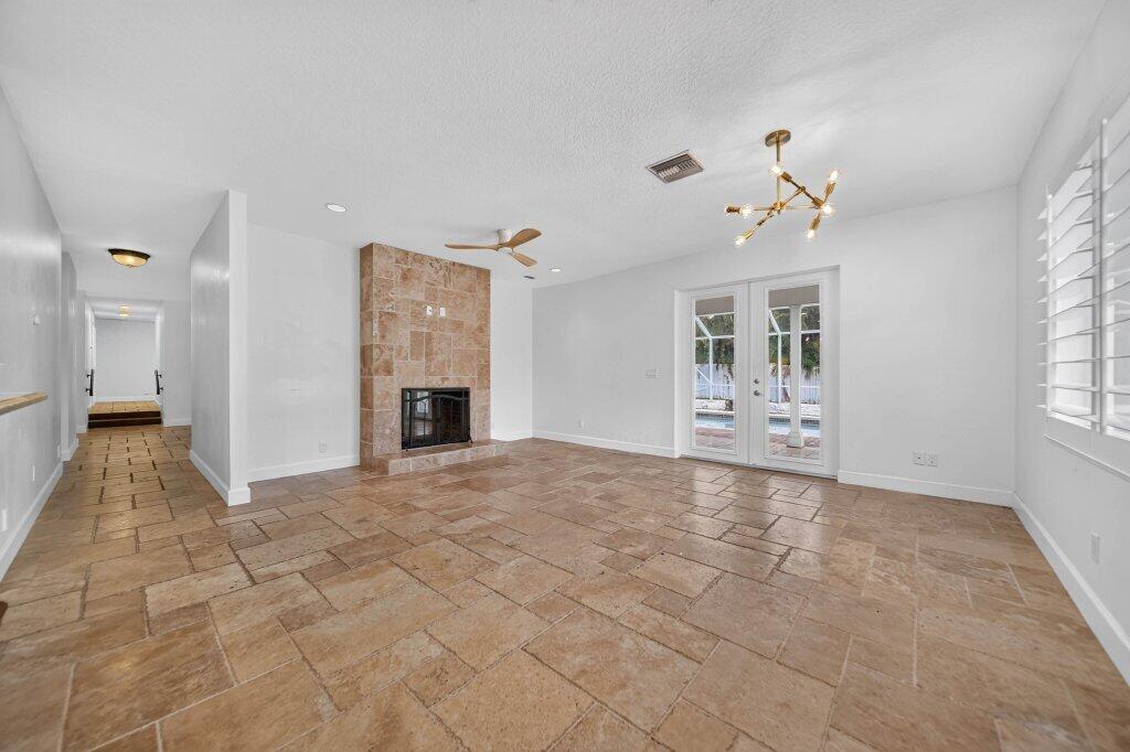15 West High Point Road Sewall's Point, FL 34996 - Photo 27 of 61 family2.jpg-SMALL