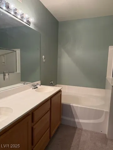 $1,500 | 3975 North Hualapai Way, Unit 171, Las Vegas, NV 89129